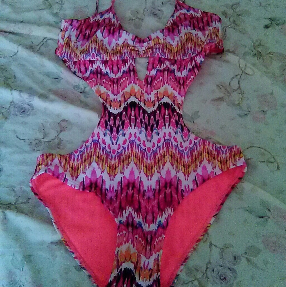 Coral tropics juniors wild print monokini