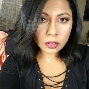 Meet your Posher, Veronica