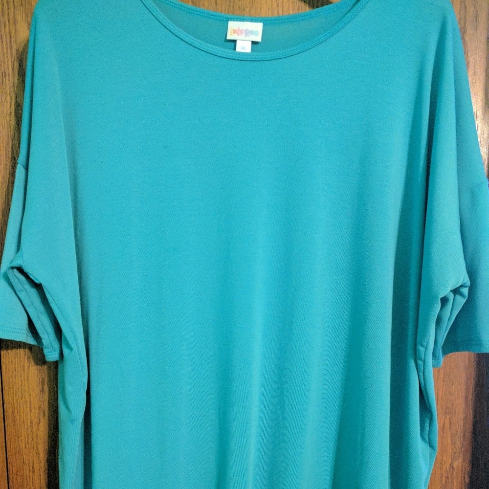 Lularoe Irma tunic