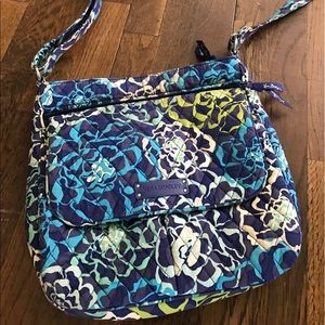 Vera Bradley Double Zip Mailbag