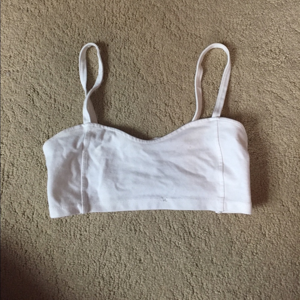 BRANDY MELVILLE WHITE BRALETTE!