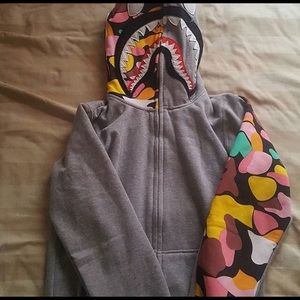 Bape hoodie never worn