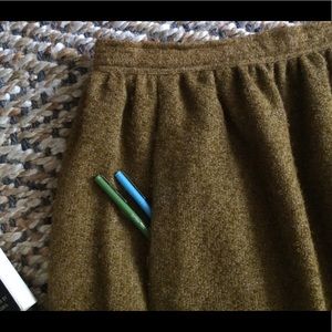 Vintage Skirts - Olivia Vintage Textured Skirt🍏 Vintage Skirts - Olivia Vintage Textured Skirt🍏