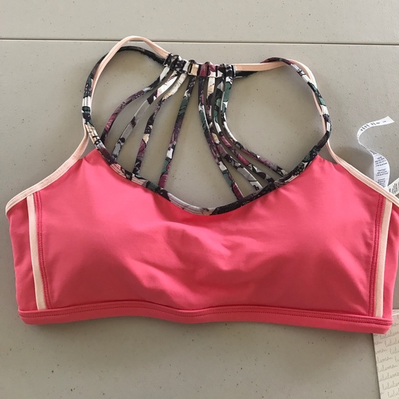 NWT LULULEMON LIGHTEN UP BRA PINK -- Size 8 - Picture 2 of 4