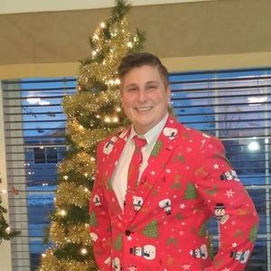 Meet your Posher, Cody