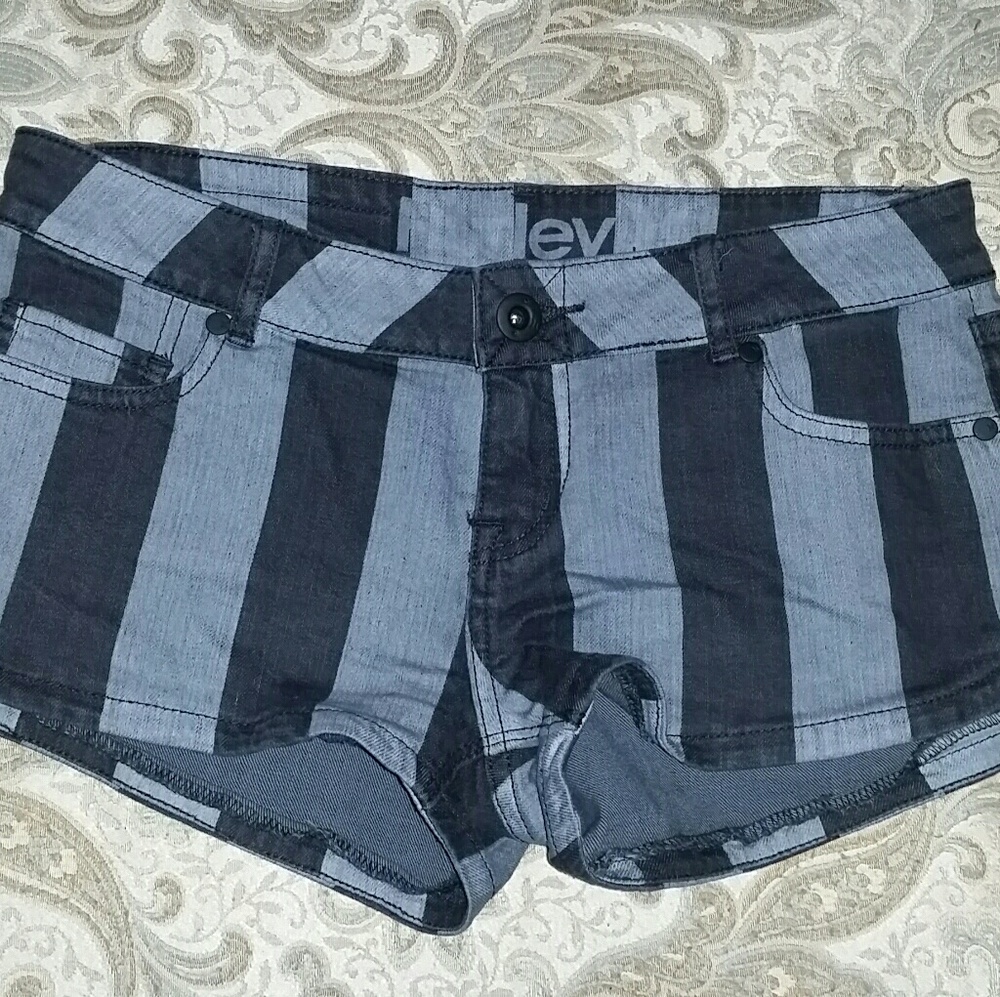 Hurley striped shorts