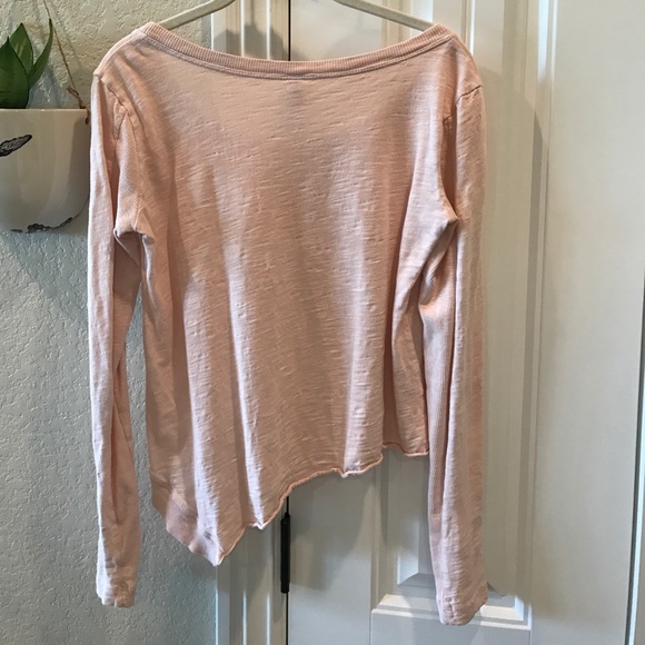 Top - Picture 2 of 2