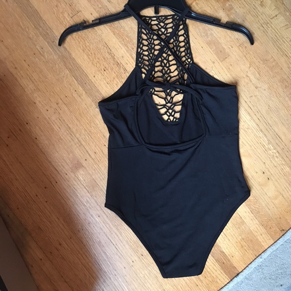 1 LEFT - NWT black crochet bodysuit - Picture 4 of 4
