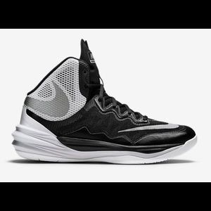 🚫SOLD🚫NIKE PRIME HYPE DF II