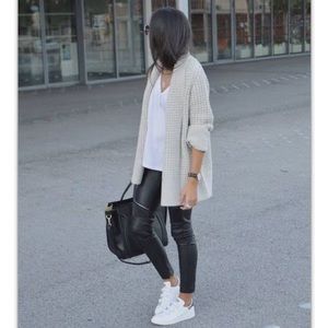 ▪️Chic Black ZARA Faux Leather Pant ▪️