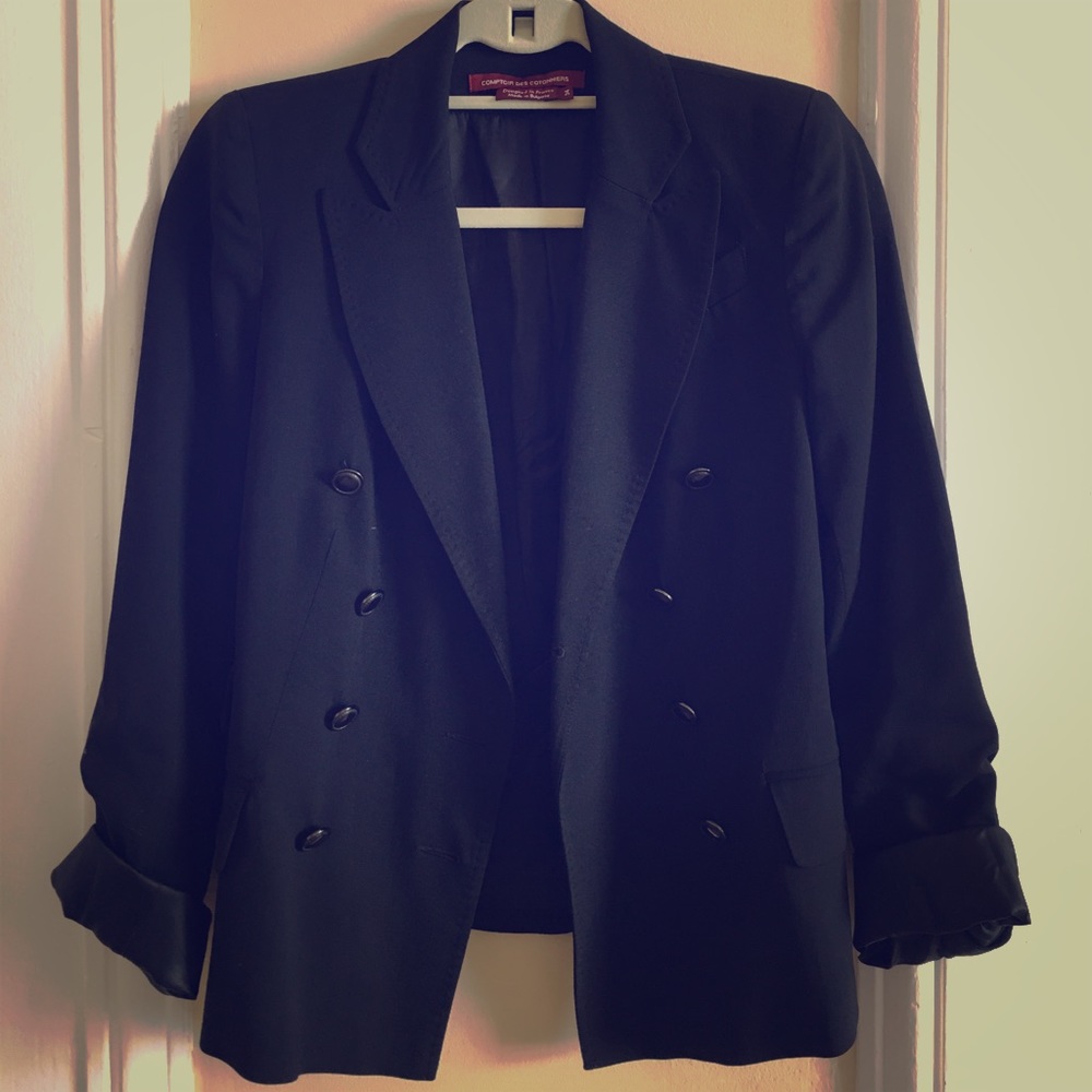 Relaxed, boyfriend fit French black blazer