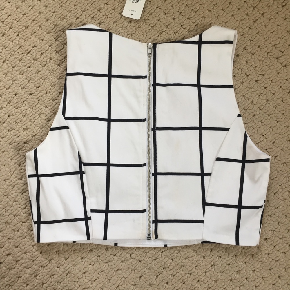 Windowpane Crop Top - Picture 3 of 4