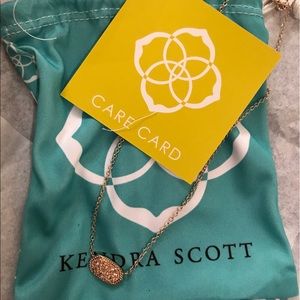 Kendra Scott Necklace