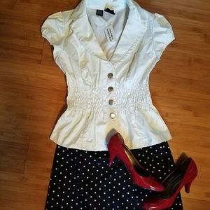 Short Sleeve Suit Jacket