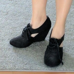 Bakers lace up wedges