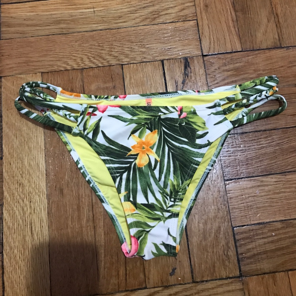 Forever 21 bikini bottom.