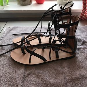 Toe ring h&m real authentic leather sandals NWOT