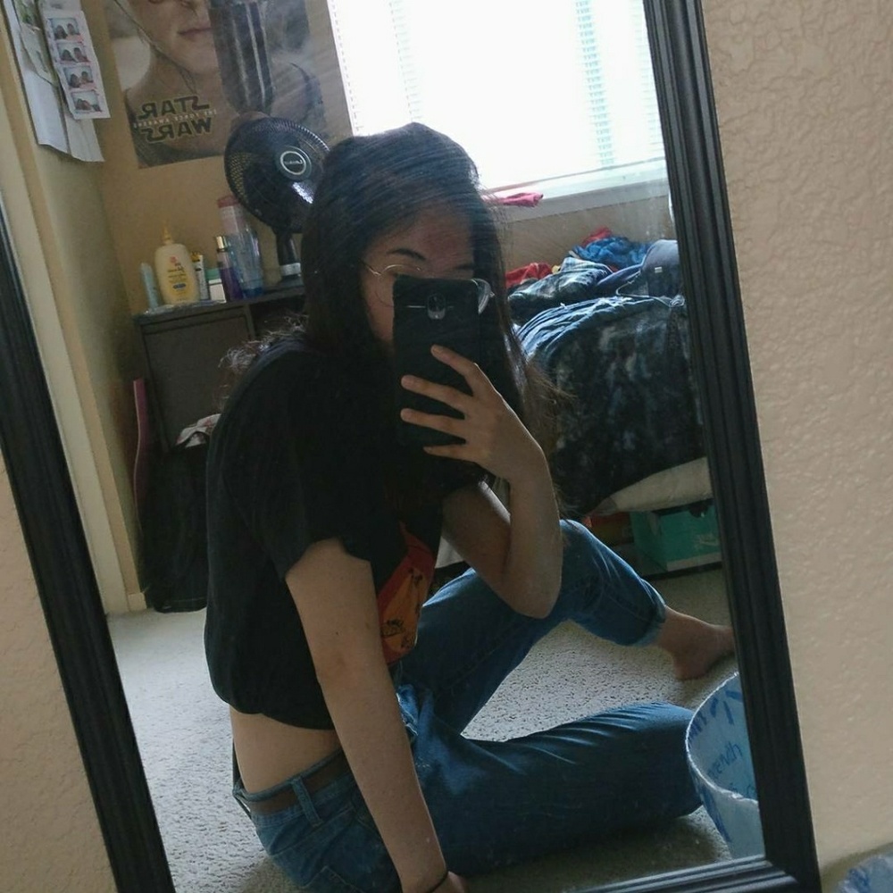 Meet your Posher, Ashley