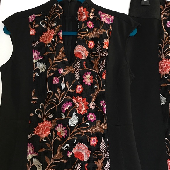 New! Awesome set!! - Picture 2 of 4