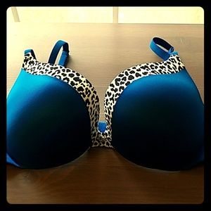 Victoria's Secret Very Sexy Push Up **Like New**