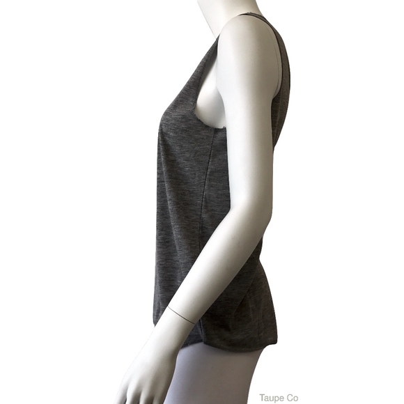 Dude Throwing Flower Bouquet Tank - Picture 2 of 8