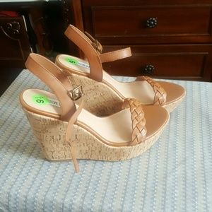 Steve Madden Wedge heels