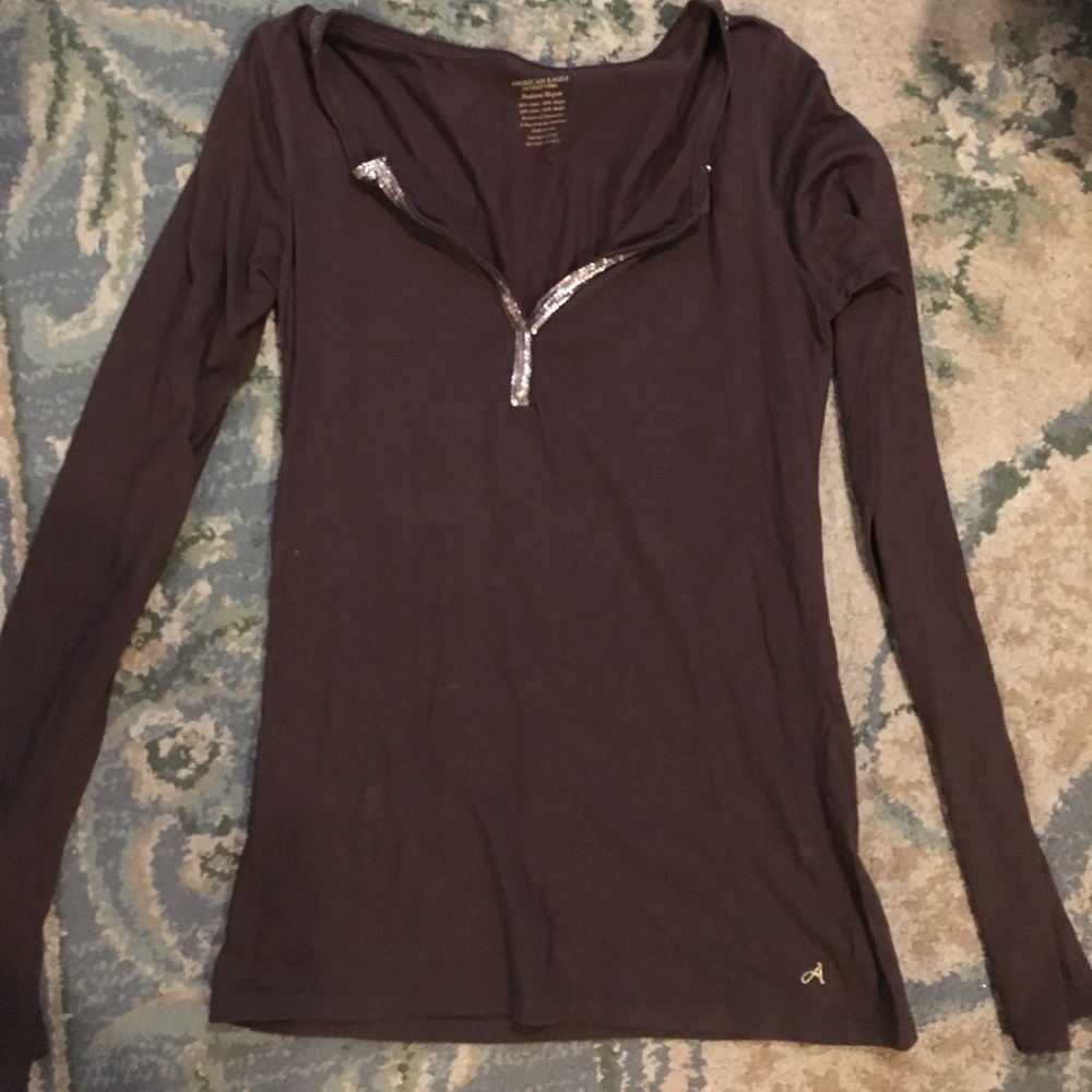 Brown American eagle light weight long sleeve