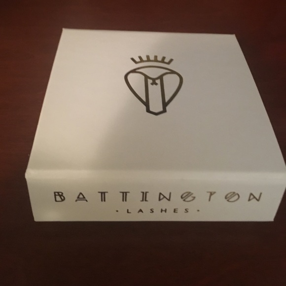 Silk eyelashes - Picture 2 of 3