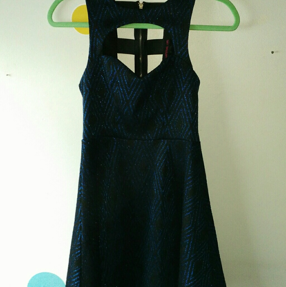 Material Girl size small dress