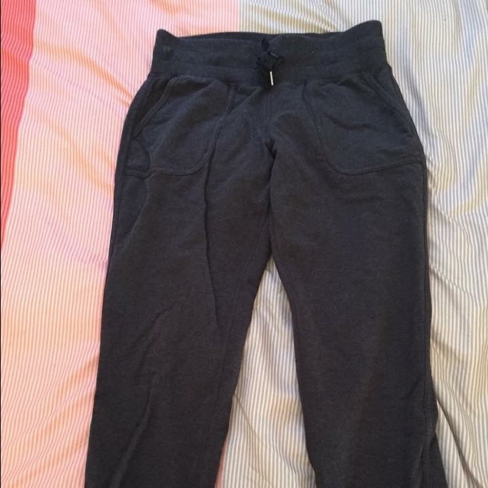 Lululemon comfy as sweat pants