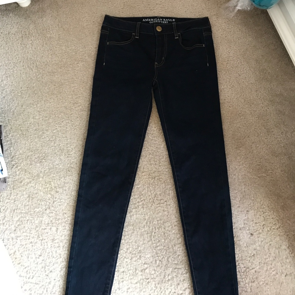 American eagle dark wash jeans