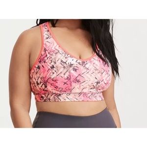 NEW Torrid Cage Back Sports Bra 4 (4X)