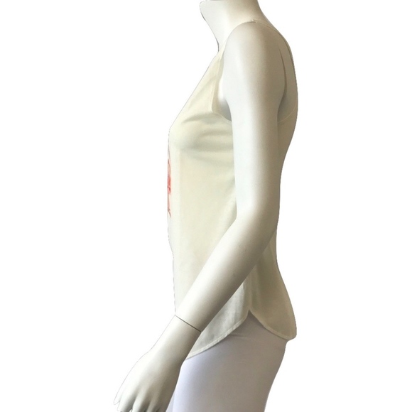 Pretty Flamingo on a Tank - Picture 3 of 8