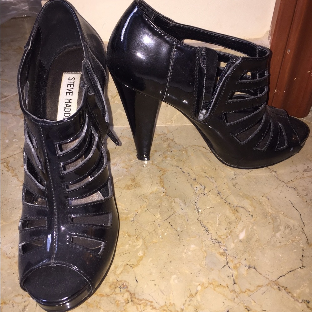 Steve Madden ankle booties