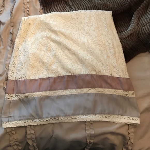 American eagle cream dress - Picture 3 of 4