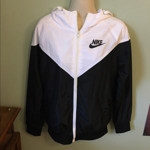 Nike windbreaker jacket