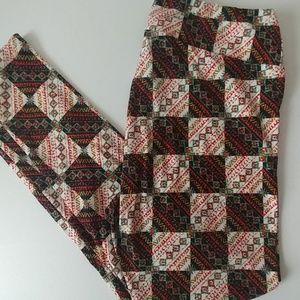 LuLaRoe Tall and Curvy Leggings, beautiful colors