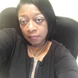 Meet your Posher, Rhonda