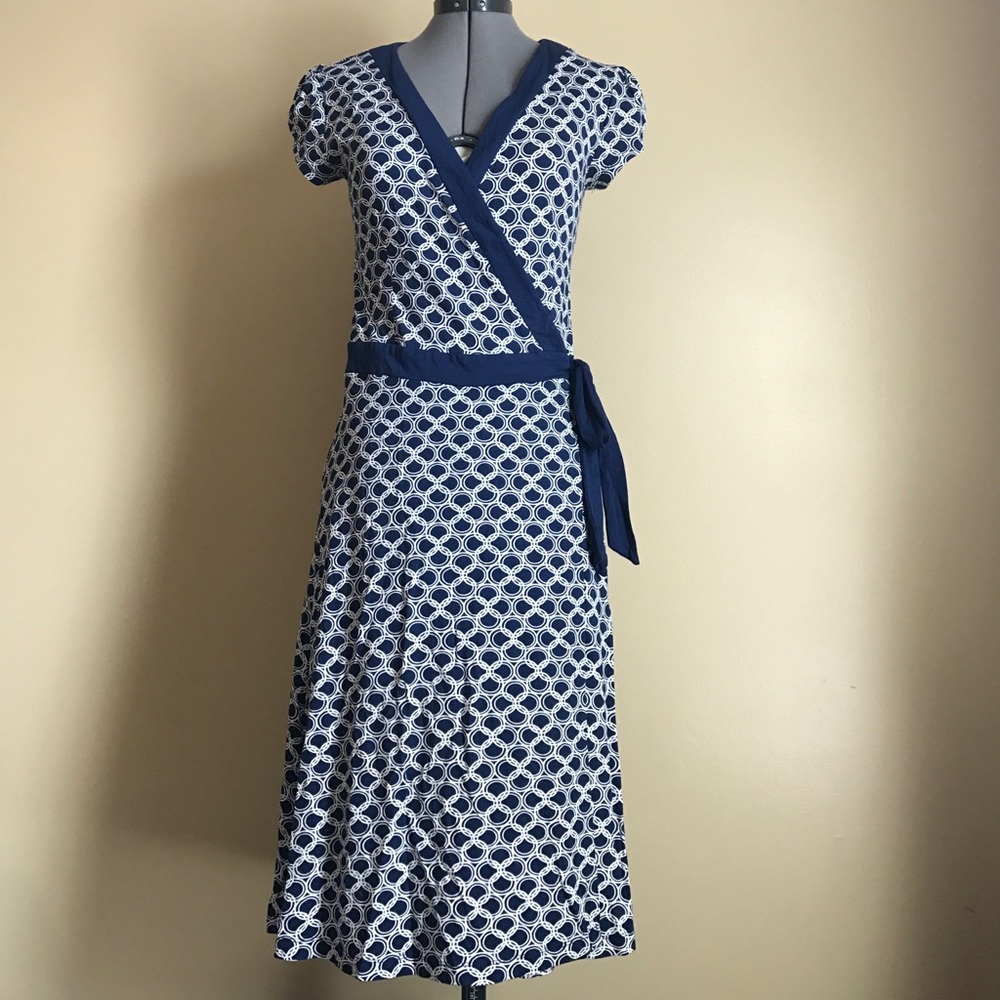 Printed wrap dress