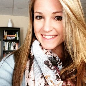 Meet your Posher, Katelyn