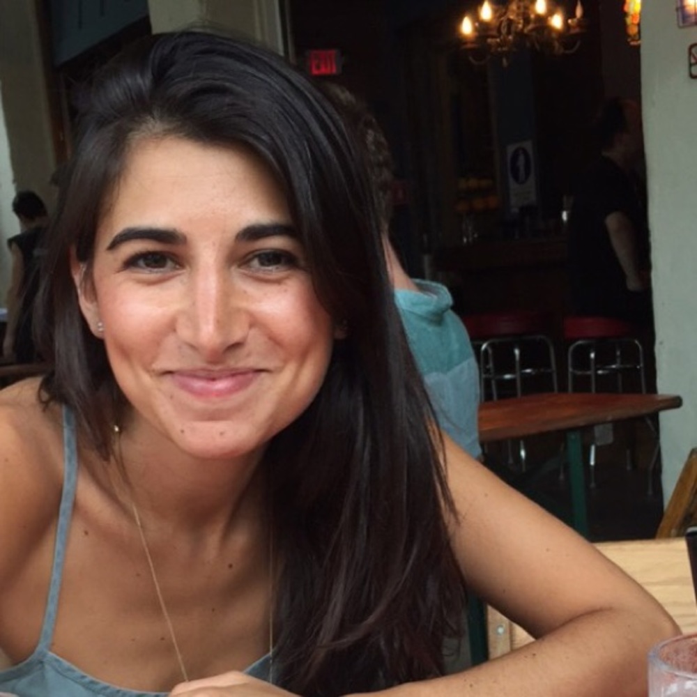 Meet your Posher, Rena
