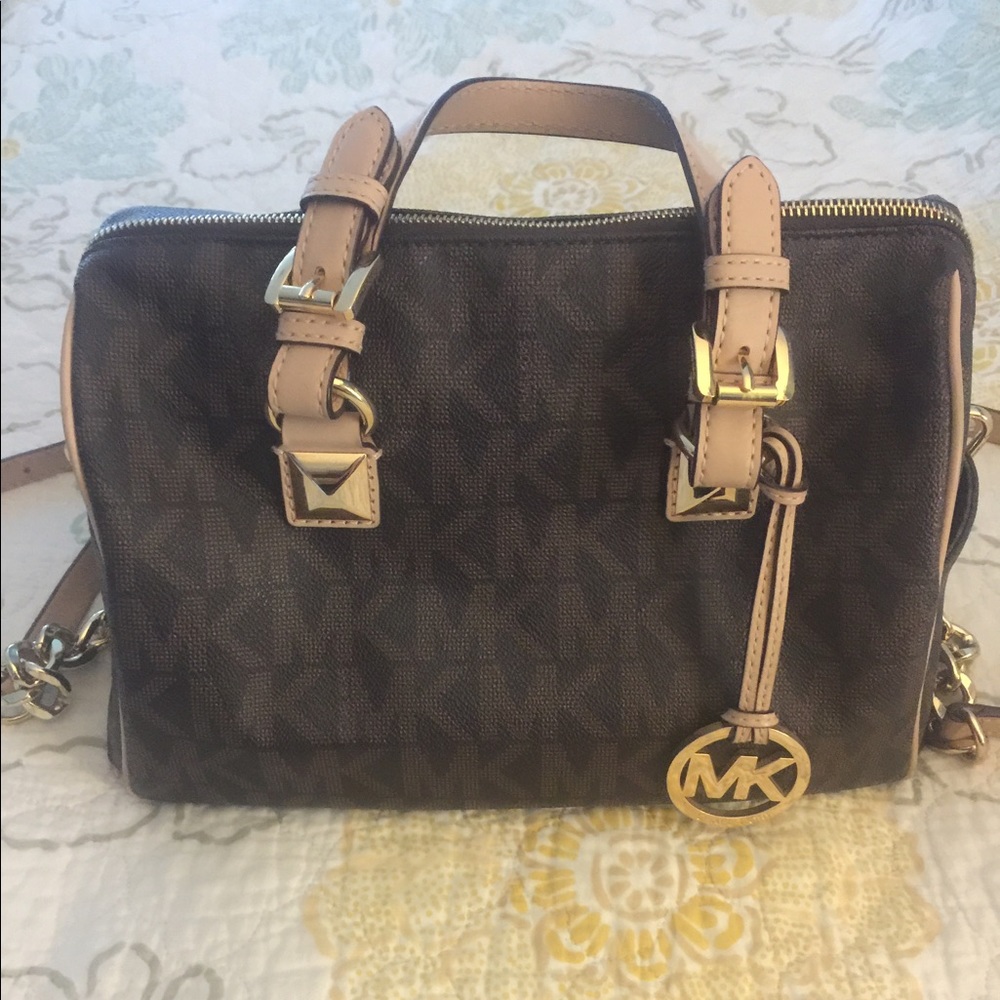 Michael Kors Purse - Picture 1 of 6