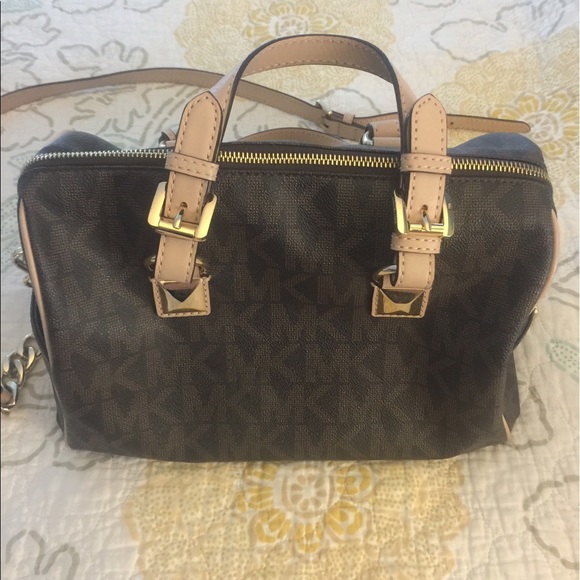 Michael Kors Purse - Picture 2 of 6