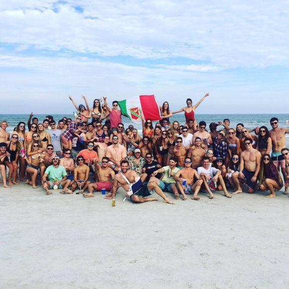 Meet your Posher, Chris - Picture 1 of 1