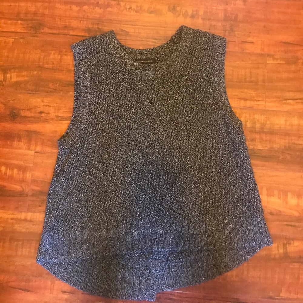 NWOT Banana Republic sweater vest. Marled black.