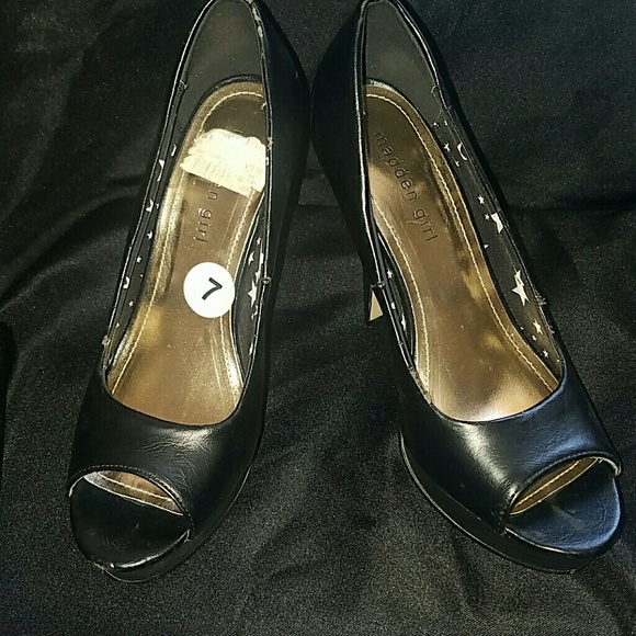Madden Girl Heels - Picture 2 of 3