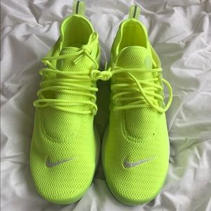 nike presto women neon