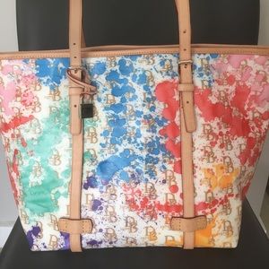 Dooney & Bourne East/West Shopper WHITE multicolor