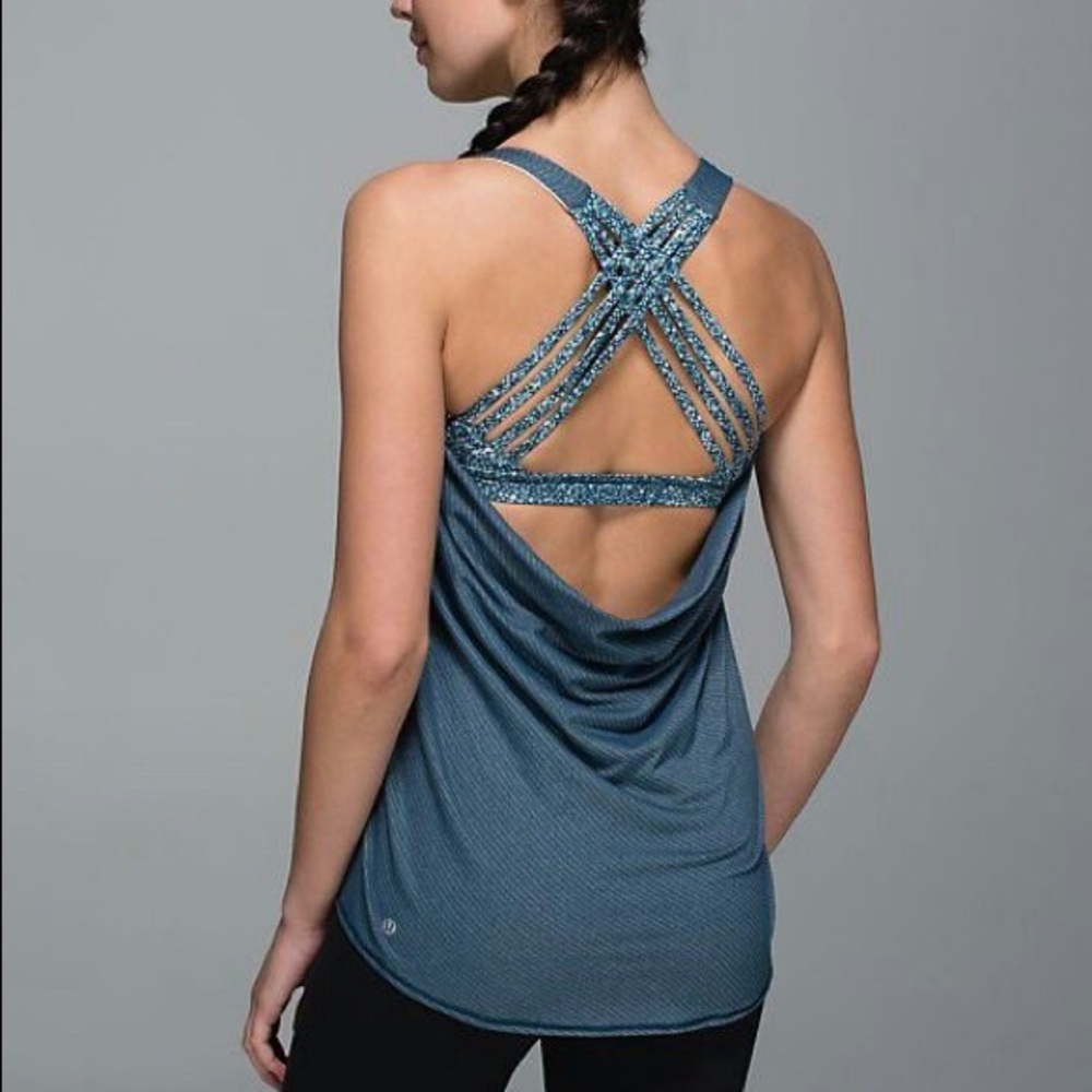 🍋 lululemon wild tank size 4