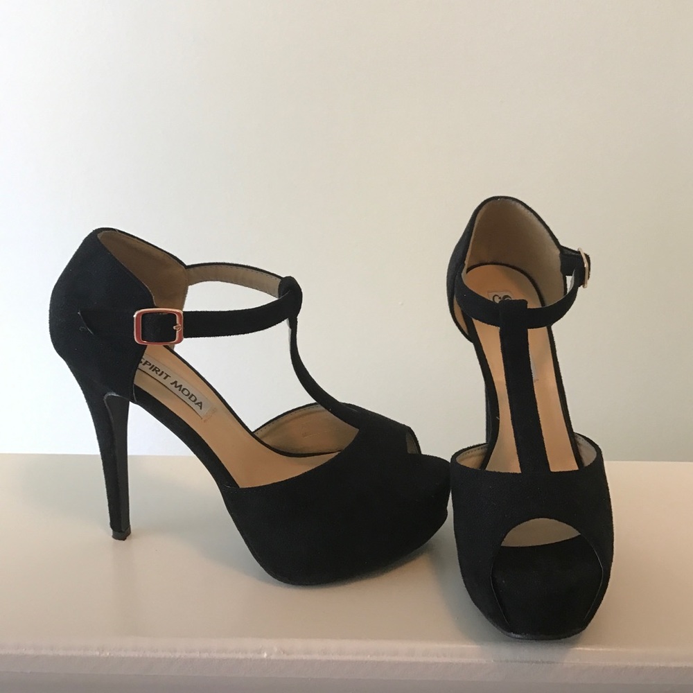 Black heels
